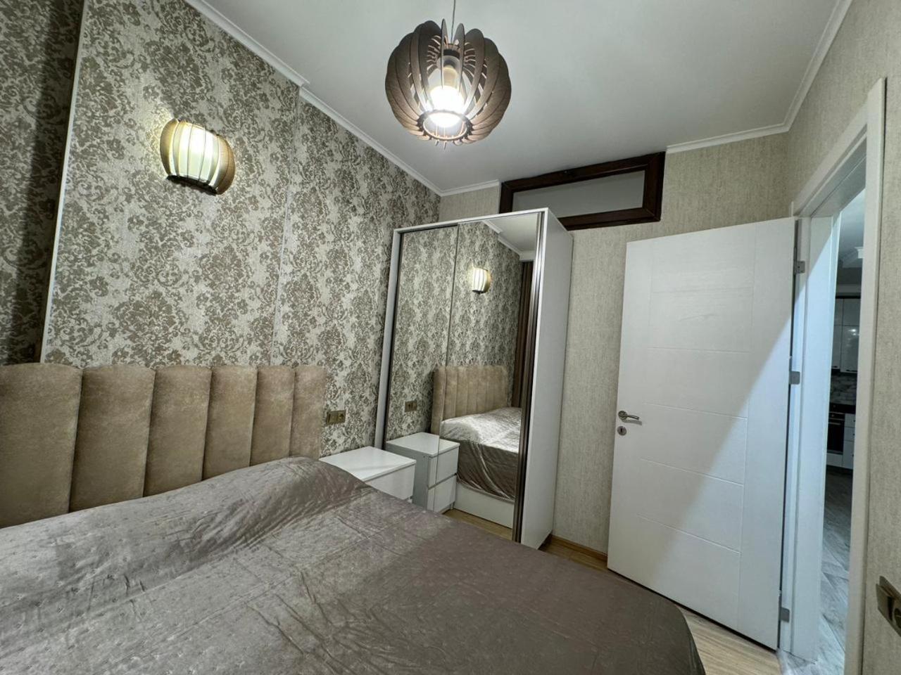 Appartment Giorgi Batumi Eksteriør billede